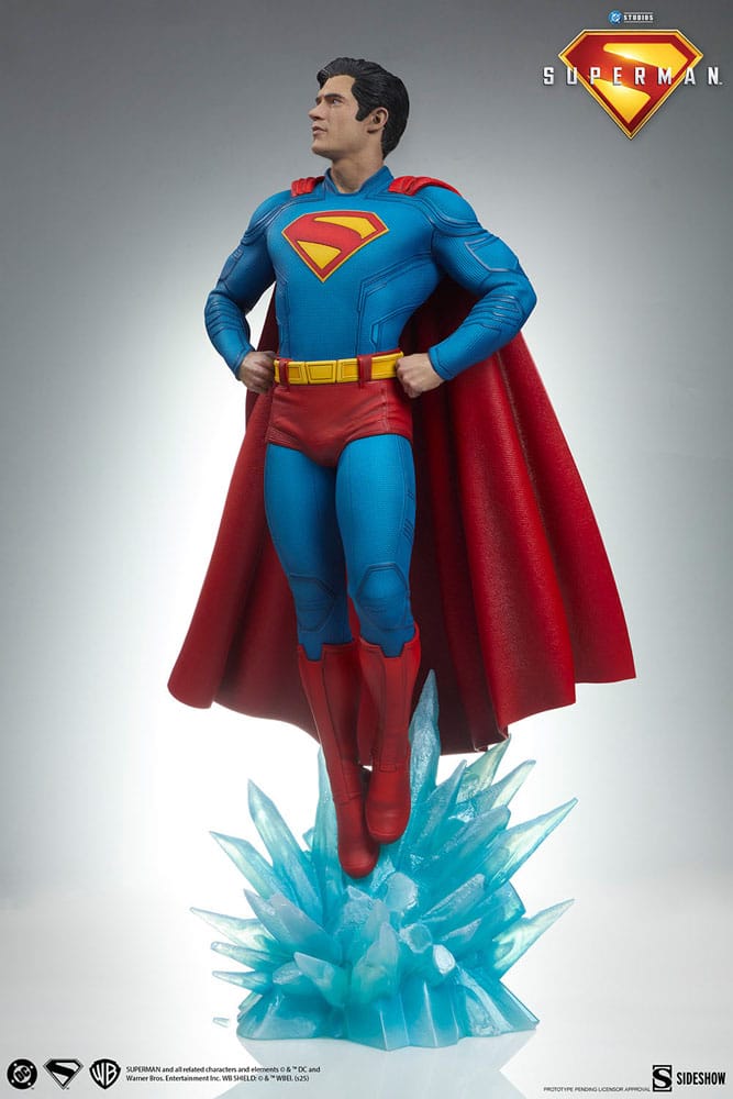Superman (2025) Premium Format Statuen Superman 61 cm & Krypto 23 cm Bundle (2)
