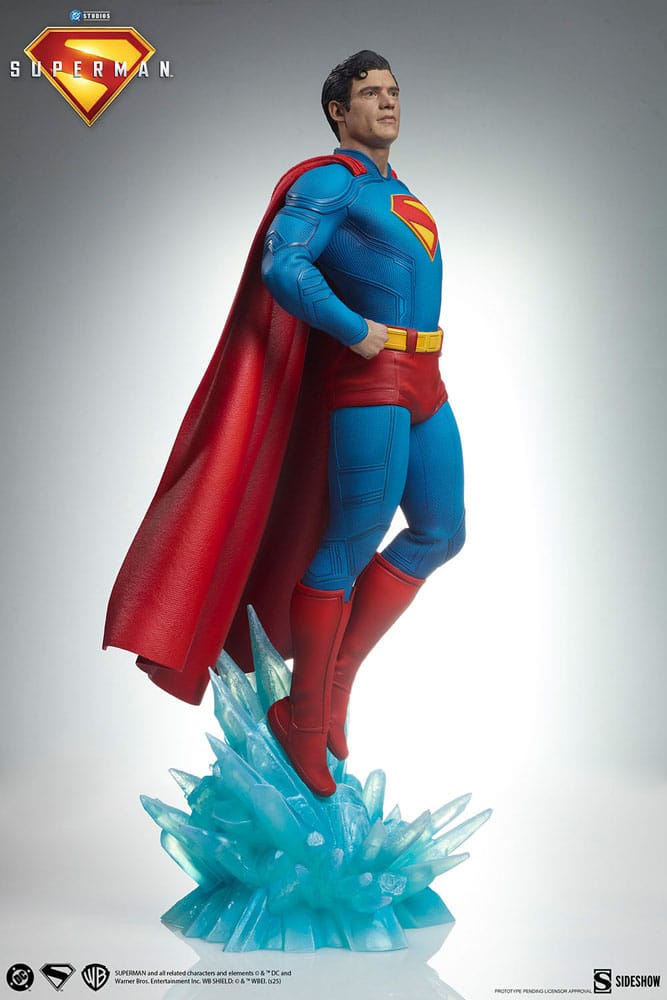Superman (2025) Premium Format Statuen Superman 61 cm & Krypto 23 cm Bundle (2)