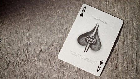 Theory 11 Spielkarten DeckONE
