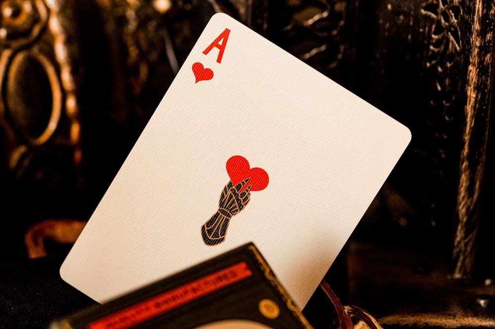 Theory 11 Spielkarten Provision