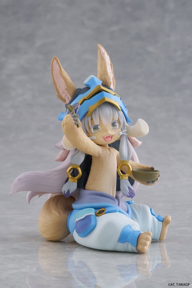 Made in Abyss Desktop Cute PVC Figur Nanachi (Mealtime ver.) 13 cm