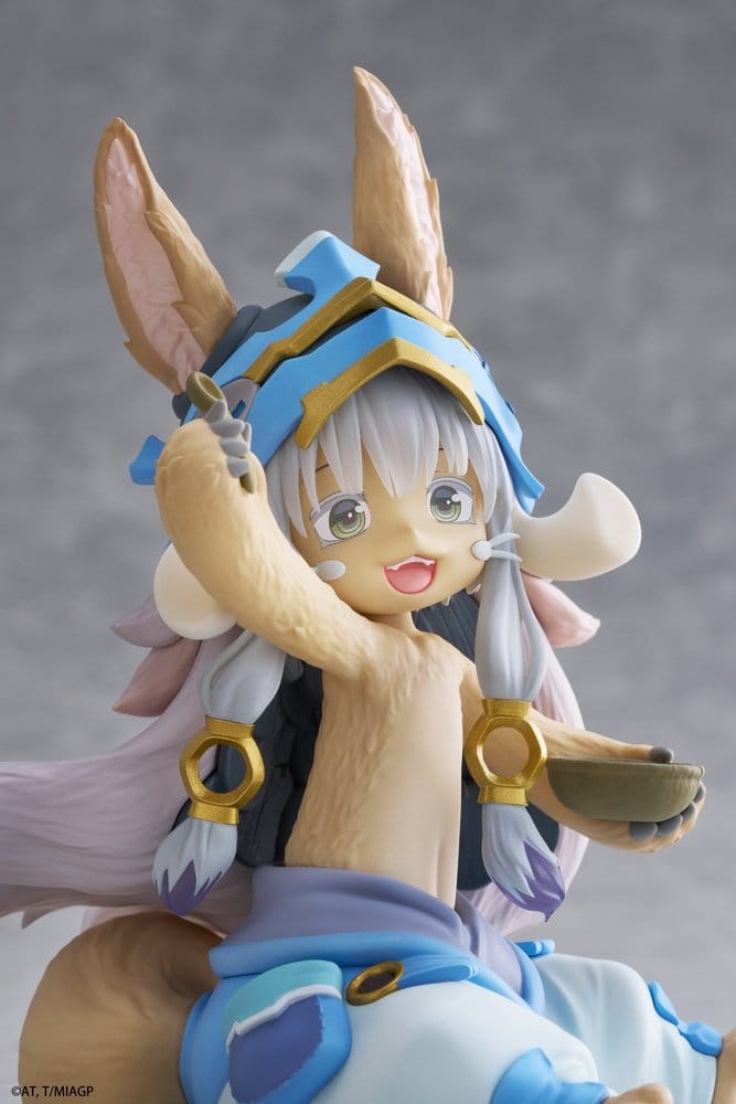 Made in Abyss Desktop Cute PVC Figur Nanachi (Mealtime ver.) 13 cm