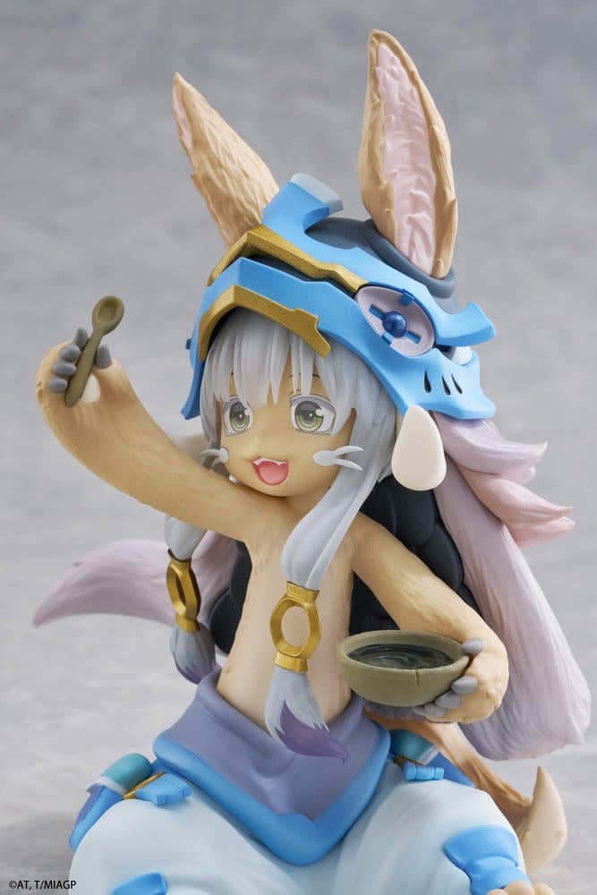 Made in Abyss Desktop Cute PVC Figur Nanachi (Mealtime ver.) 13 cm