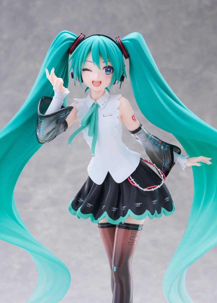 Hatsune Miku T-Most PVC Figur NT Ver. 29 cm