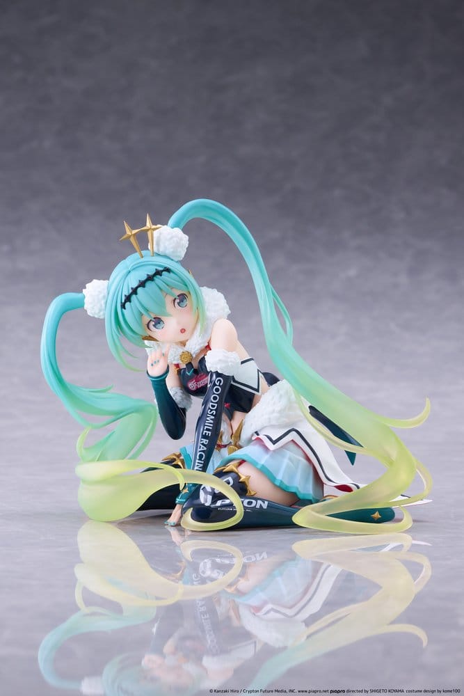 Hatsune Miku Taito Kuji PVC Figur Racing Miku 2018 Ver. Round 8 13 cm