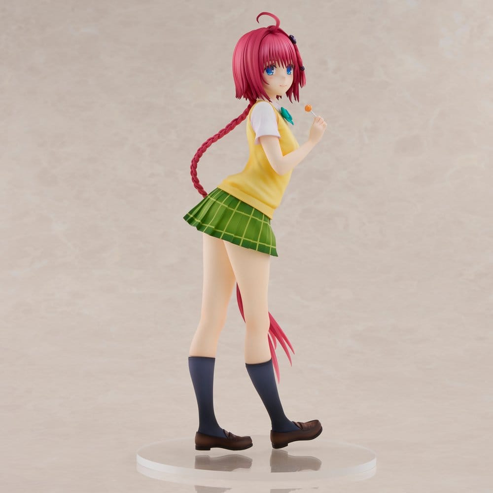 To LOVE-Ru Darkness School Uniform Series PVC Figur Mea Kurosaki 27 cm
