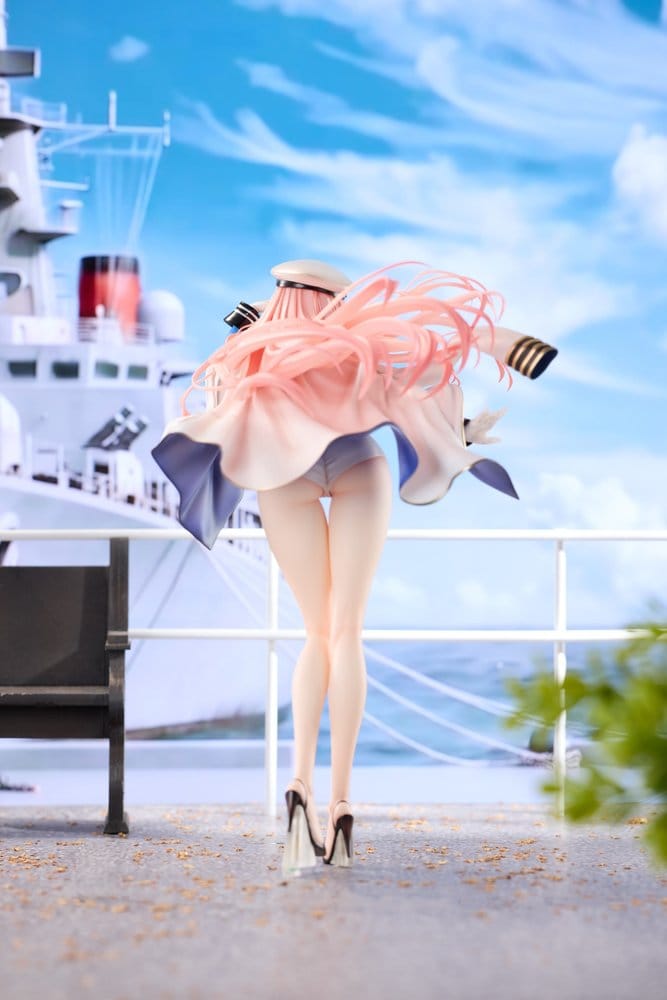 Brown Dust 2 PVC Figur 1/6 Ship Admiral Sylvia 28 cm