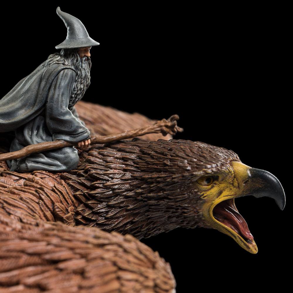 Herr der Ringe Statue Gandalf on Gwaihir 15 cm