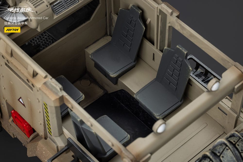 Hardcore Coldplay Fahrzeug 1/18 Cyclone Assauit Armored Car