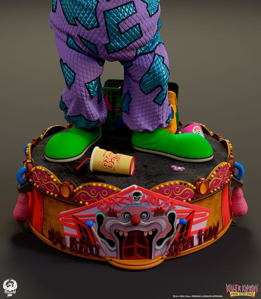 Space Invaders Premier Series Statue 1/4 Jumbo 68 cm