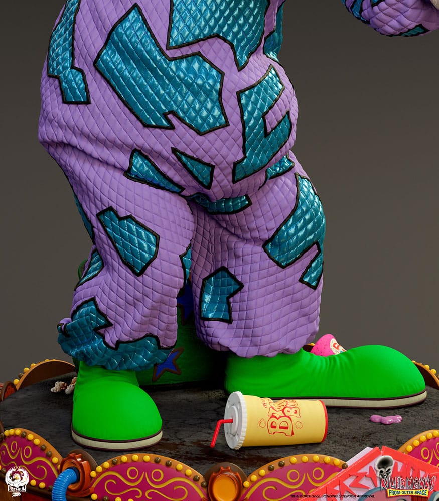 Space Invaders Premier Series Statue 1/4 Jumbo 68 cm