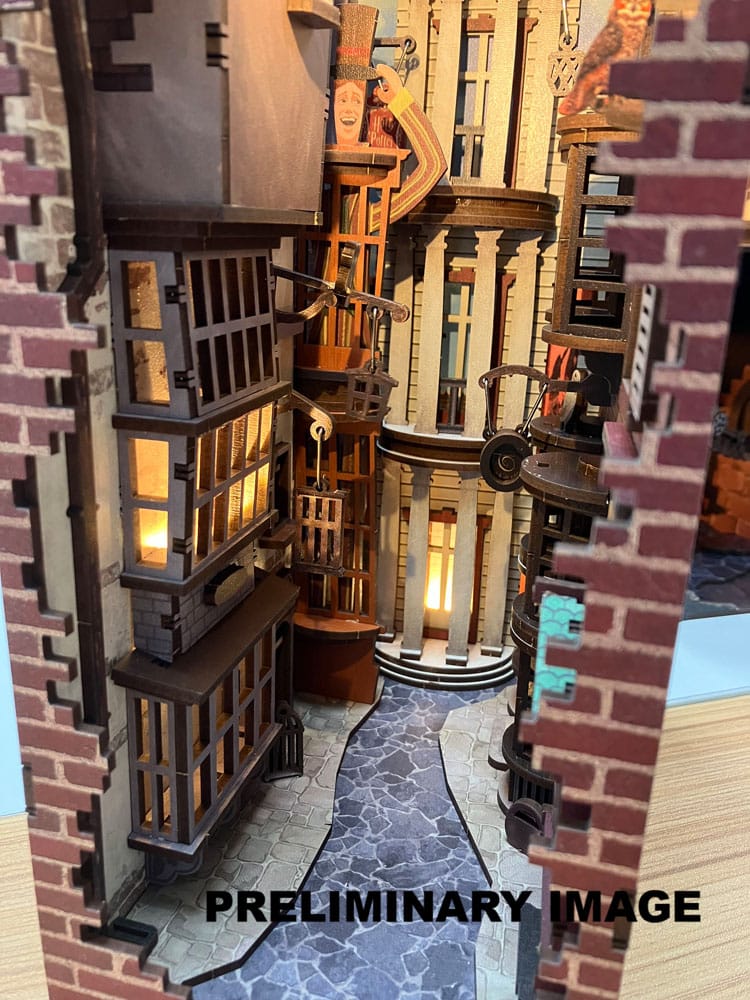 Harry Potter Tiny Adventures Book Nook Mini-Diorama Winkelgasse 23 cm