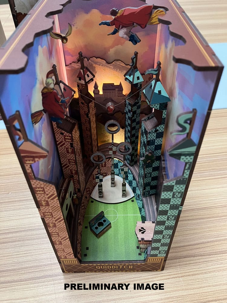 Harry Potter Tiny Adventures Book Nook Mini-Diorama Quidditchfeld 23 cm