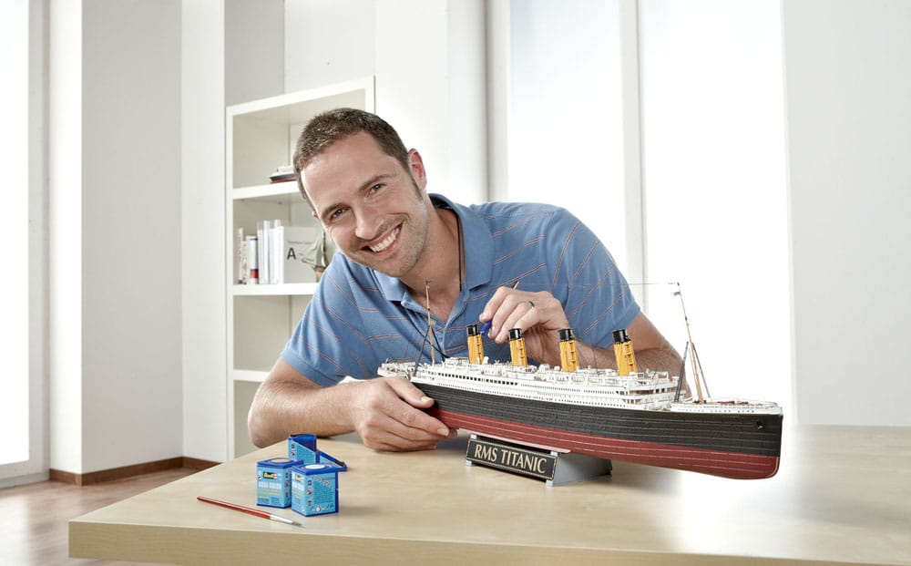 Titanic Modellbausatz Geschenkset 1/400 R.M.S. Titanic 100th Anniversary Edition 67 cm