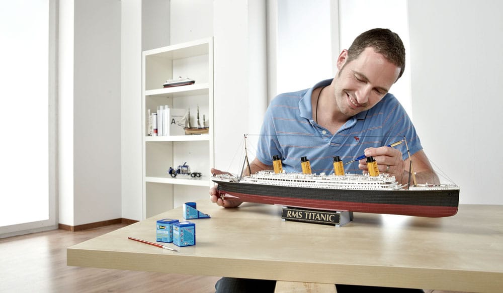 Titanic Modellbausatz Geschenkset 1/400 R.M.S. Titanic 100th Anniversary Edition 67 cm