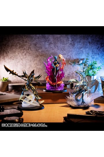 Yu-Gi-Oh! Duel Monsters Monsters Chronicle PVC Statue Blue Eyes Ultimate Dragon 14 cm