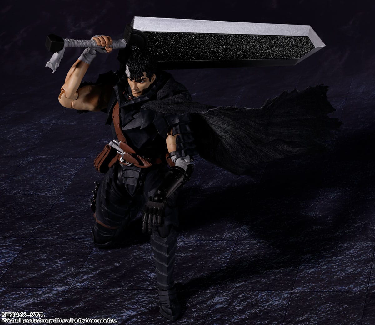 Berserk S.H. Figuarts Actionfigur Guts (Berserker Armor) 16 cm