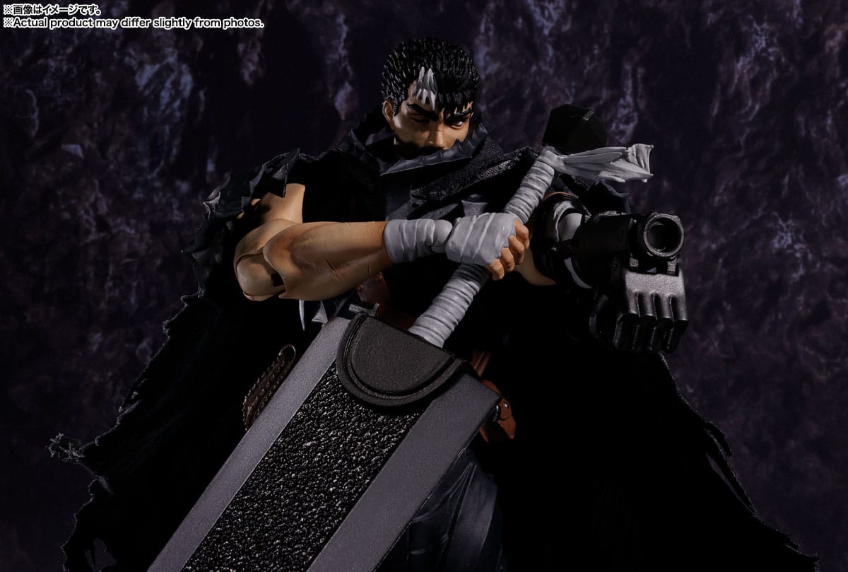 Berserk S.H. Figuarts Actionfigur Guts (Berserker Armor) 16 cm