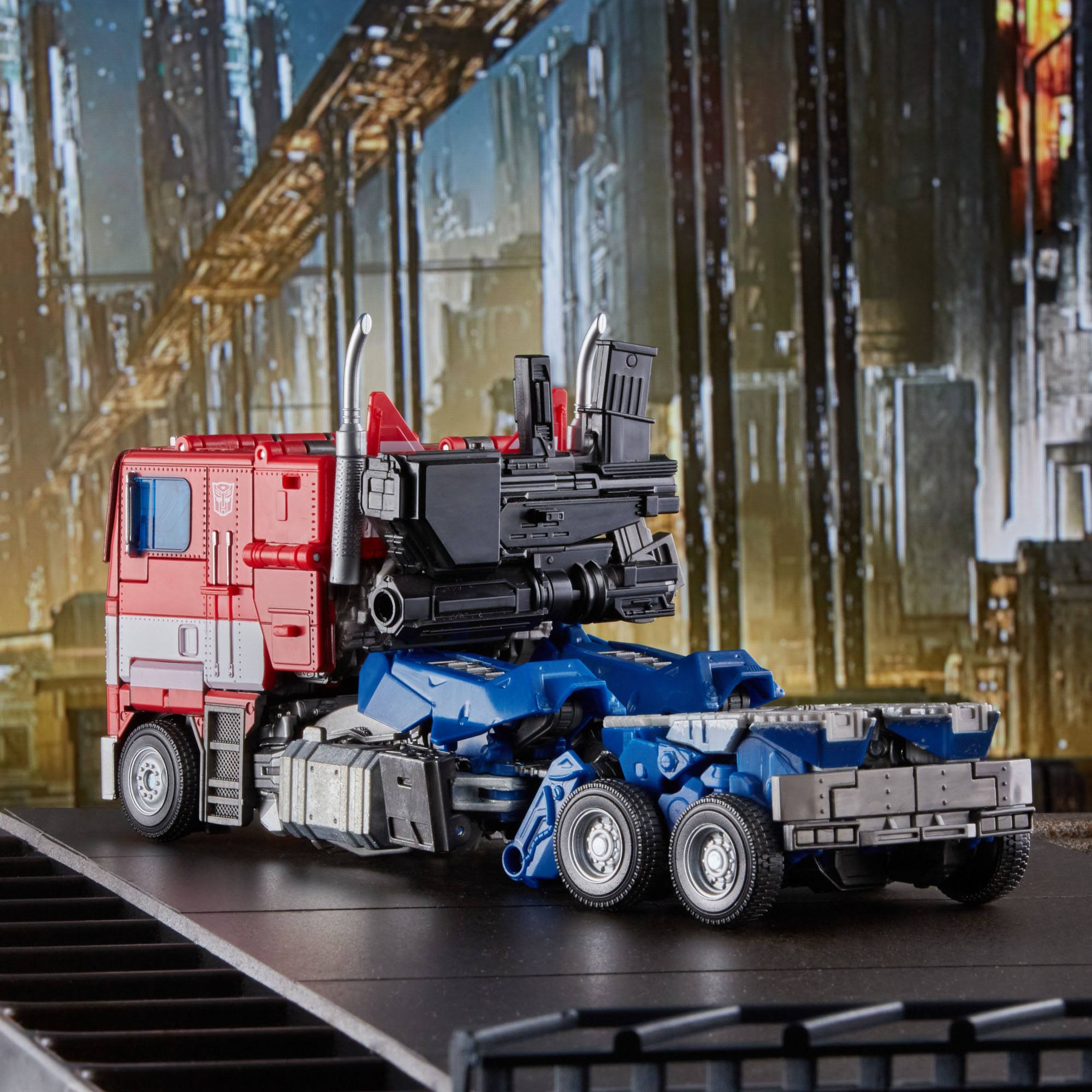 Transformers: Bumblebee Masterpiece Movie Series Actionfigur MPM-12 Optimus Prime 28 cm