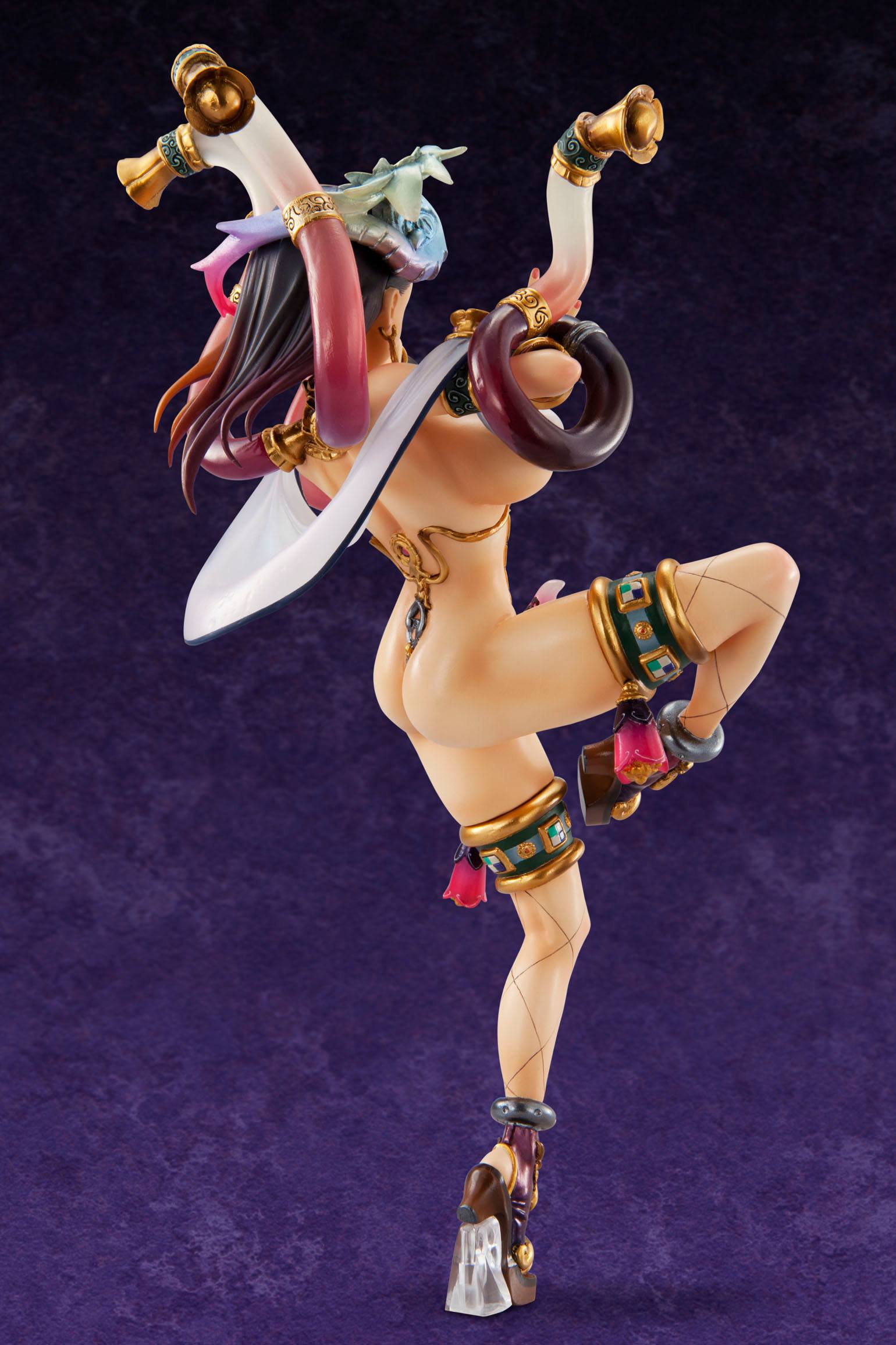 Queen´s Blade Excellent Model Core PVC Statue 1/8 Luna 10th Anniversary Legend 23 cm