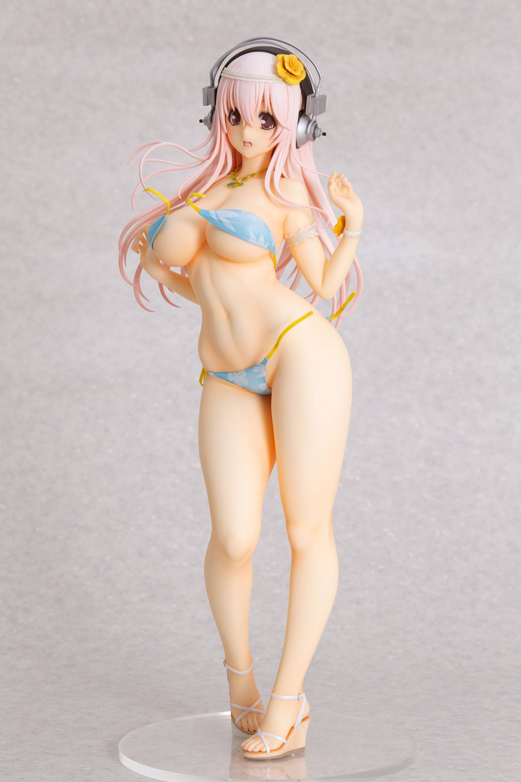 Super Sonico PVC Statue 1/4.5 Super Sonico Summer Vacation Ver. 35 cm DAP