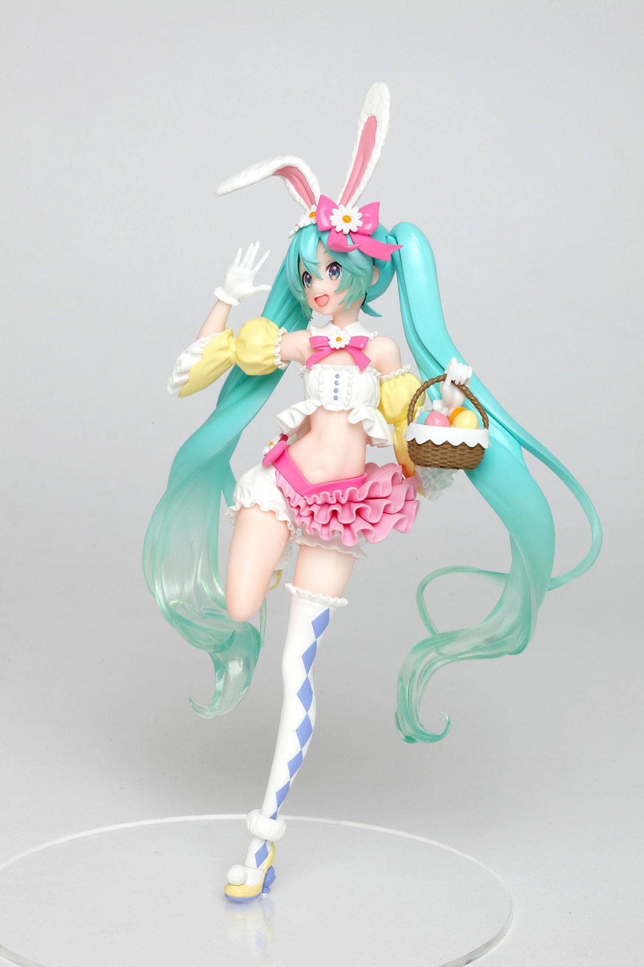 Vocaloid PVC Statue Hatsune Miku 2nd Season Spring Ver. 18 cm