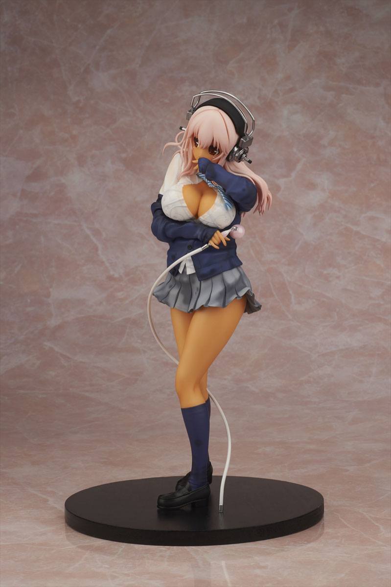 Super Sonico PVC Statue 1/6 Super Sonico See Through When Wet Photo Shoot Tanned Gal Ver. 27 cm