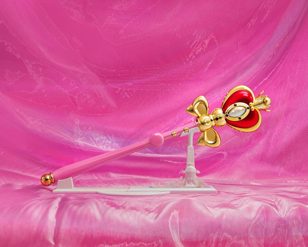 Sailor Moon Proplica Replik 1/1 Kosmisches Zepter der Mondherzen Brilliant Color Edition 48 cm