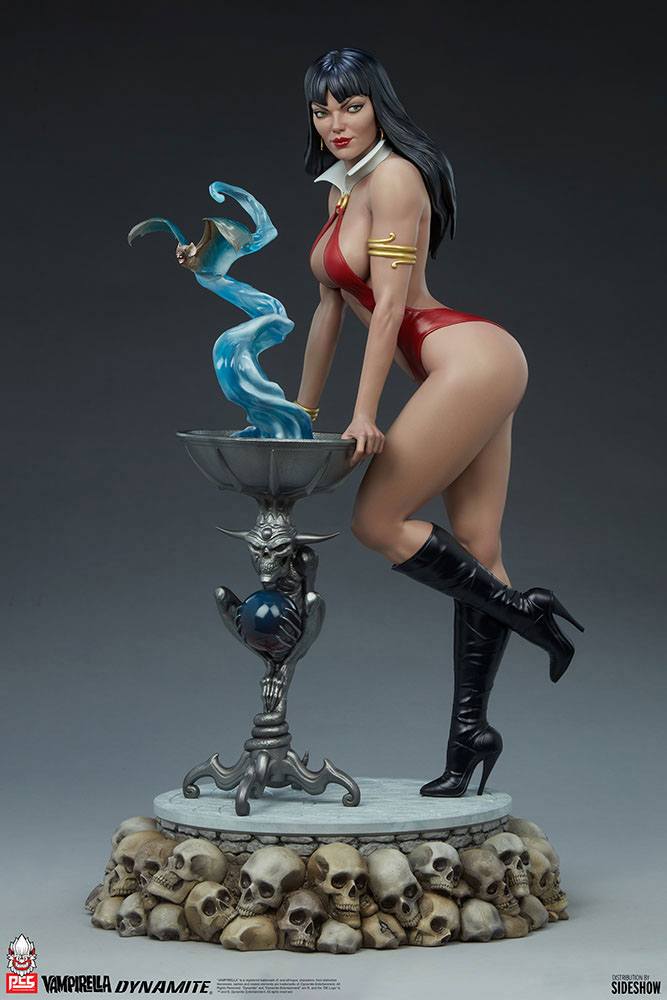 Vampirella Statue 1/3 Vampirella 67 cm