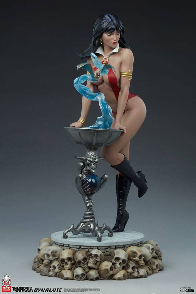 Vampirella Statue 1/3 Vampirella 67 cm