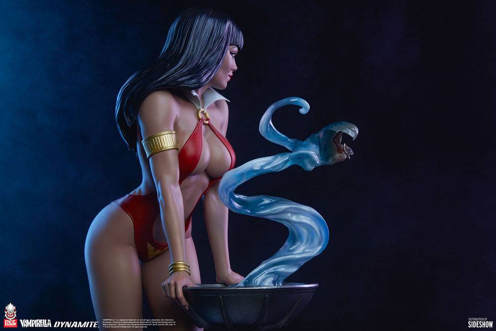 Vampirella Statue 1/3 Vampirella 67 cm