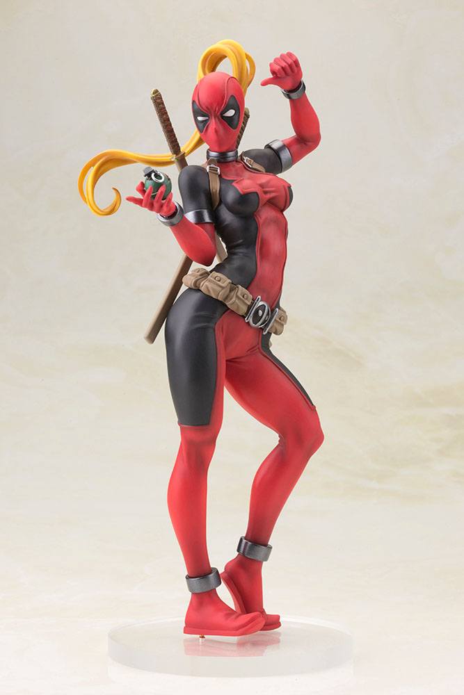Marvel Bishoujo PVC Statue 1/7 Lady Deadpool 24 cm