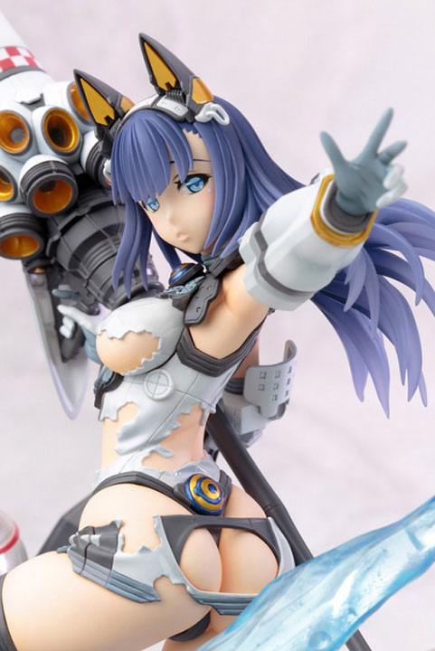 Sword & Wizards The Emperor of Sword & Seven Lady Knights Statue 1/8 Fuyuka Yukishiro Damage Version