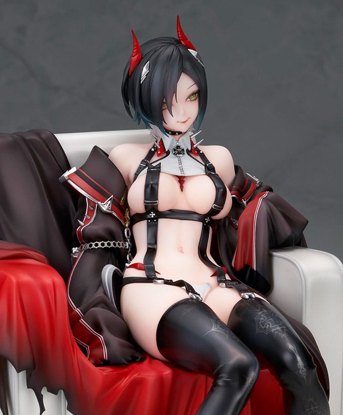 Azur Lane PVC Statue Ulrich von Hutten AmiAmi Exclusive 20 cm 