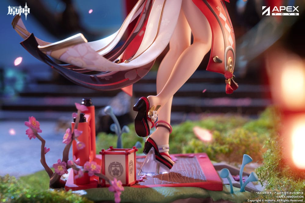 Genshin Impact PVC Statue 1/7 Yae Miko Astute Amusement Ver. 28 cm 