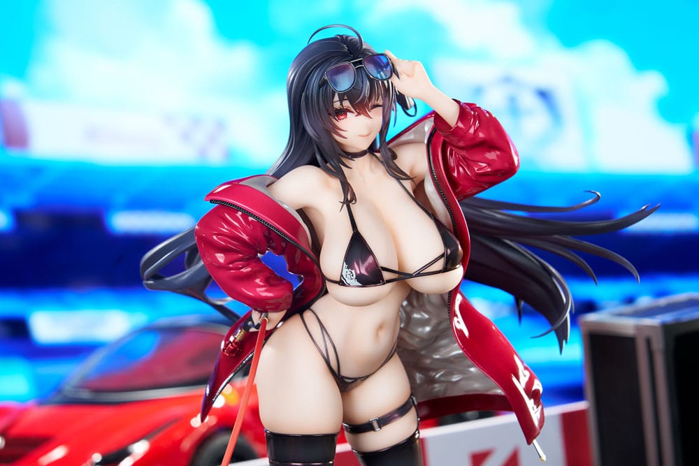 Azur Lane PVC Statue 1/7 Taihou Enraptured Companion Ver. 26 cm                 