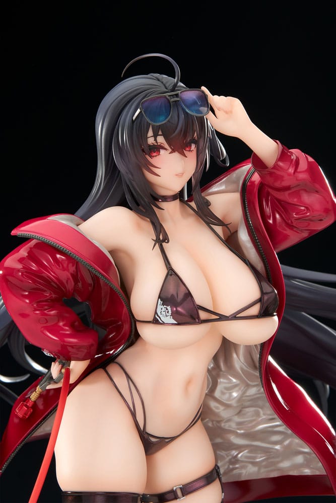 Azur Lane PVC Statue 1/7 Taihou Enraptured Companion Ver. 26 cm                 