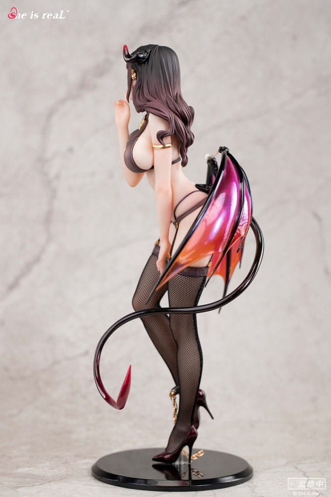 Original Character PVC Statue 1/6 She is real Nafu 29 cm      