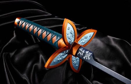 Demon Slayer: Kimetsu no Yaiba Proplica Replik 1/1 Nichirin Schwert (Shinobo Kocho) 88 cm
