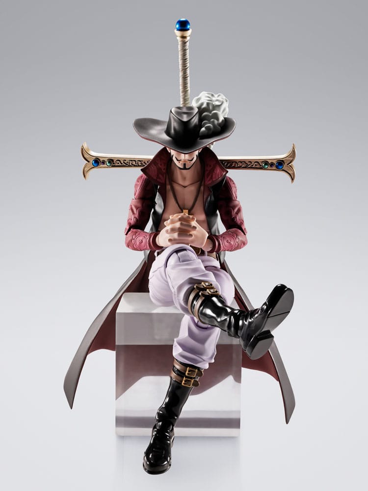 One Piece S.H.Figuarts Actionfigur Dracule Mihawk Hawkeye 17 cm      