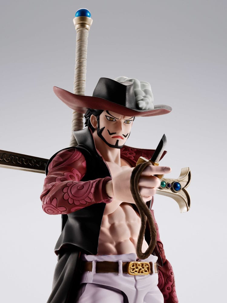 One Piece S.H.Figuarts Actionfigur Dracule Mihawk Hawkeye 17 cm      