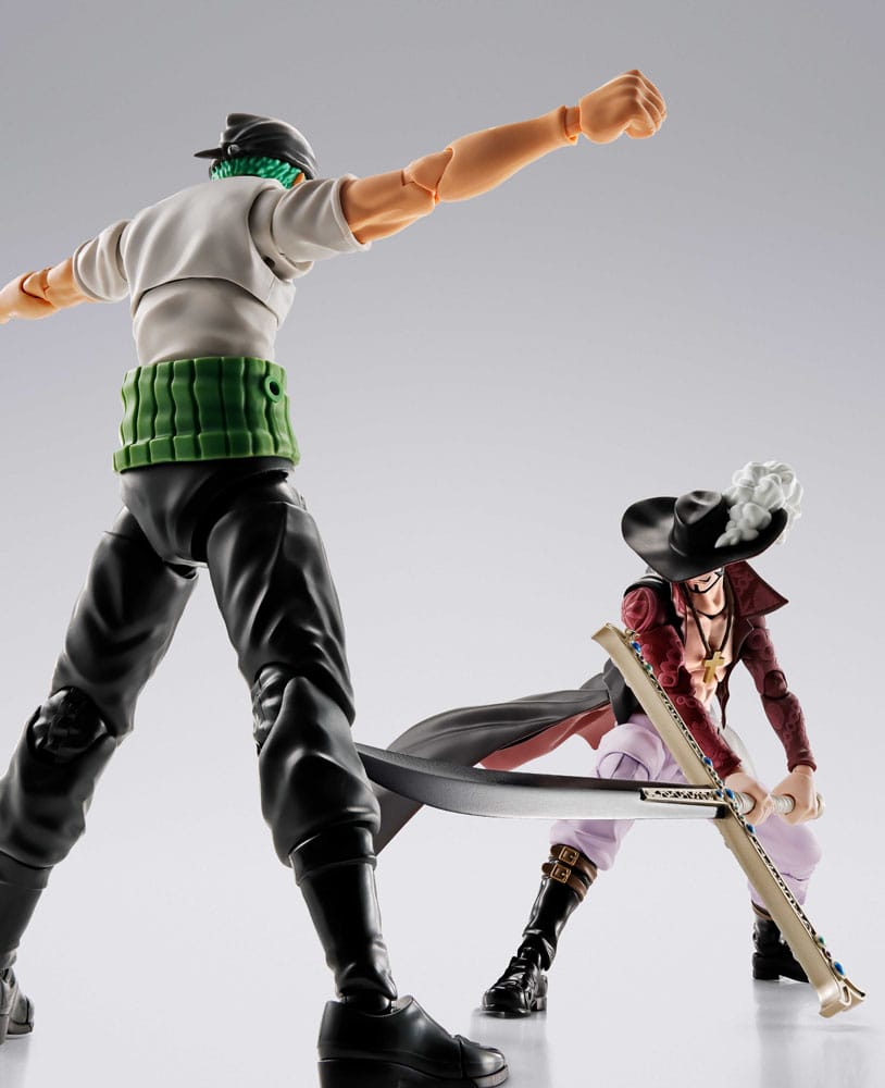 One Piece S.H.Figuarts Actionfigur Dracule Mihawk Hawkeye 17 cm      