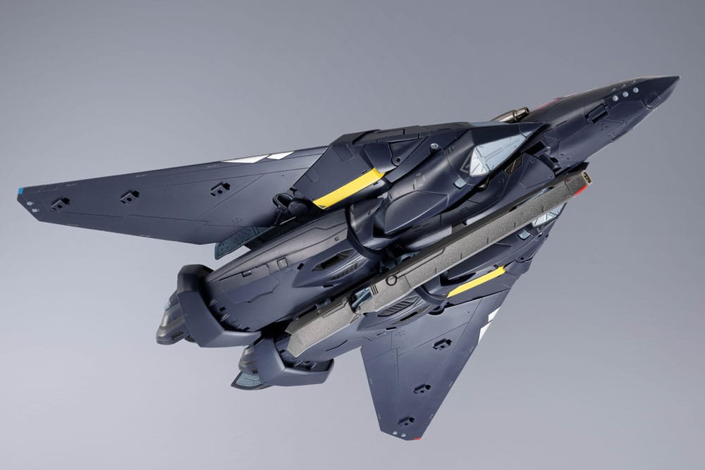 Macross 7 DX Chogokin Actionfigur VF-17S Nightmare Stealthvalkyrie (Gamlin Kizaki use) 25 cm  