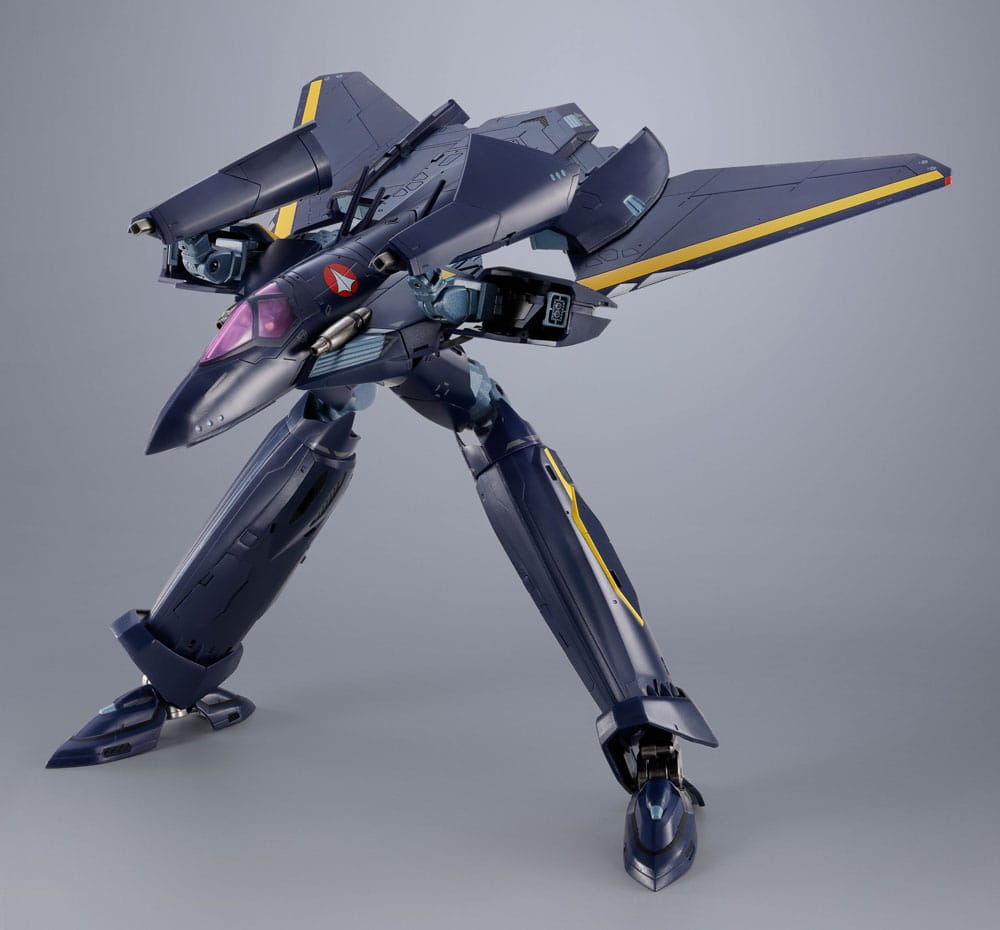 Macross 7 DX Chogokin Actionfigur VF-17S Nightmare Stealthvalkyrie (Gamlin Kizaki use) 25 cm  