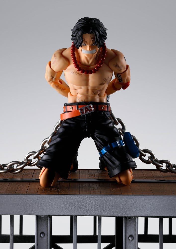 One Piece S.H. Figuarts Actionfigur Portgas D. Ace -Marineford- 16 cm