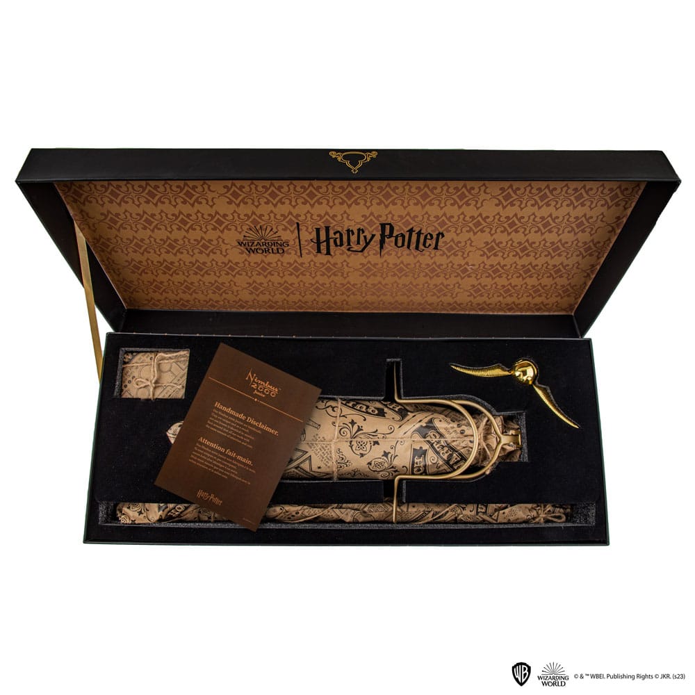 Harry Potter Replik 1/1 Nimbus 2000 Junior Zauberbesen 