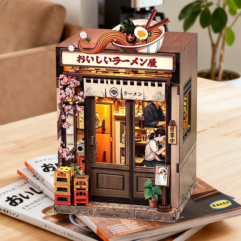 Miniature House Model Kit Oishii Kyoto 22 x 13 cm  