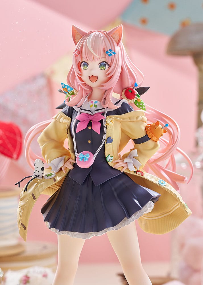 NIJISANJI PVC Statue 1/7 Yang Nari 24 cm 