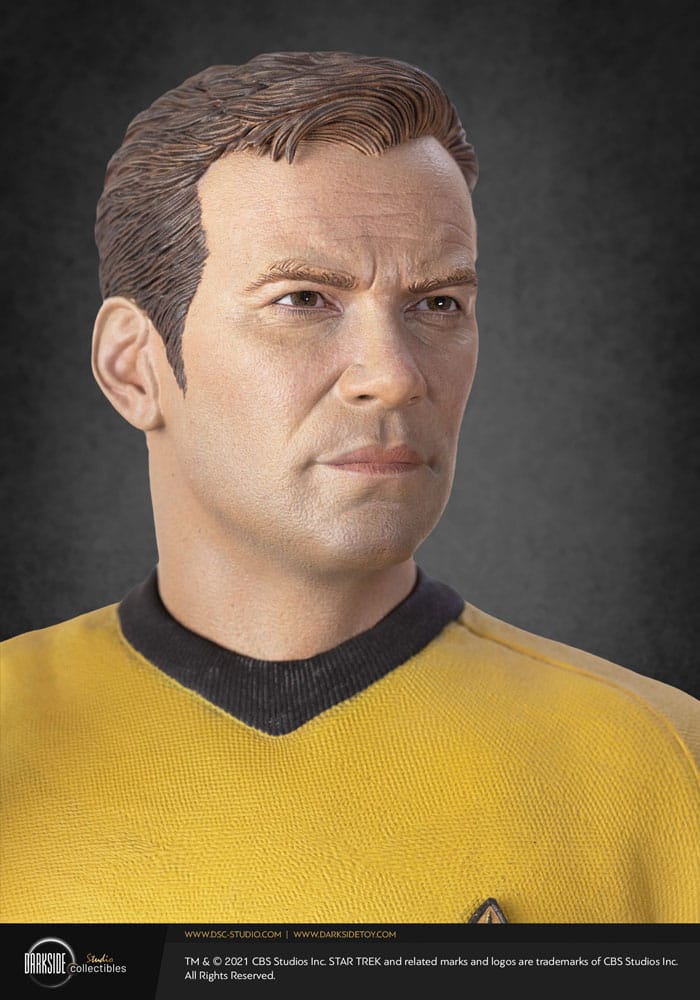 Star Trek Musuem Statue 1/3 Captain James T Kirk 64 cm