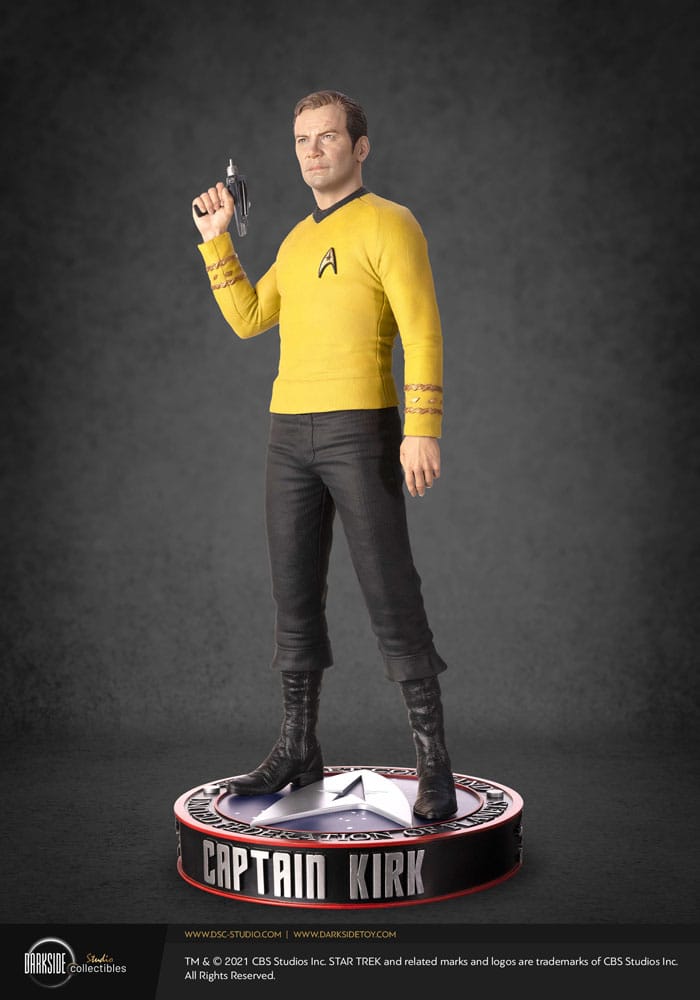 Star Trek Musuem Statue 1/3 Captain James T Kirk 64 cm